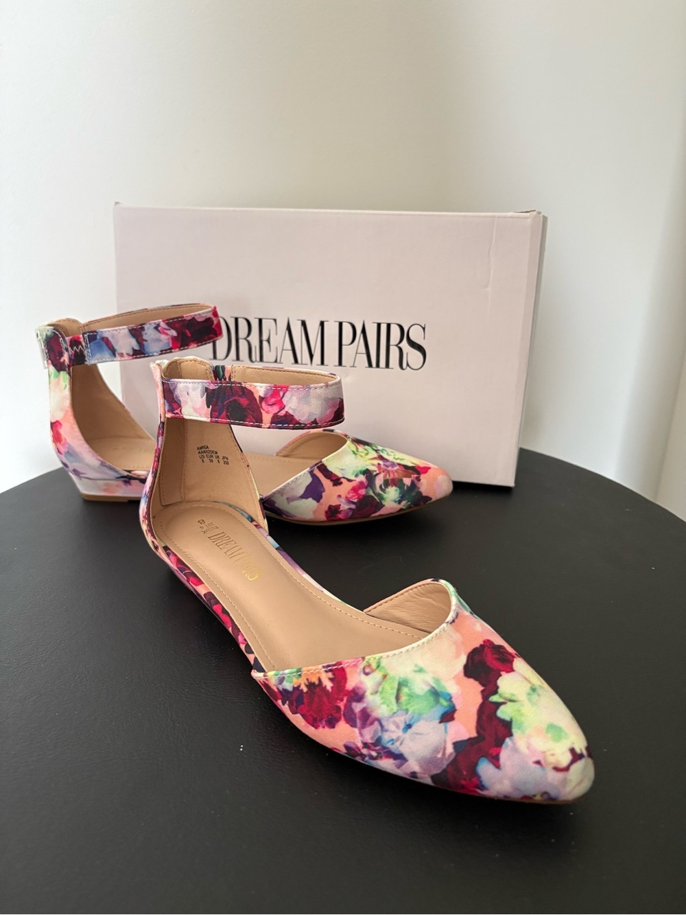 Dream Pairs”Amiga” Floral Ankle-Strap Pointed Flats - Multicolor Sz8